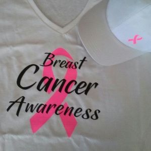 NWT Custom Made By Wes Breast Cancer Tee